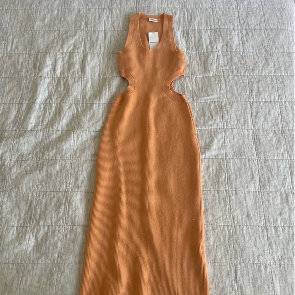 Abercrombie Orange Knit Cutout Midi Dress - Picture 5 of 6